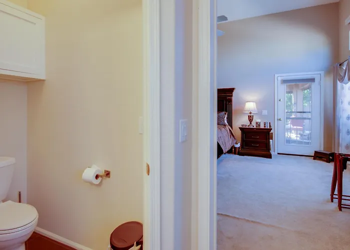 Near Hikes! Snowbird Escape W/ Pool In Gilbert Holiday home *